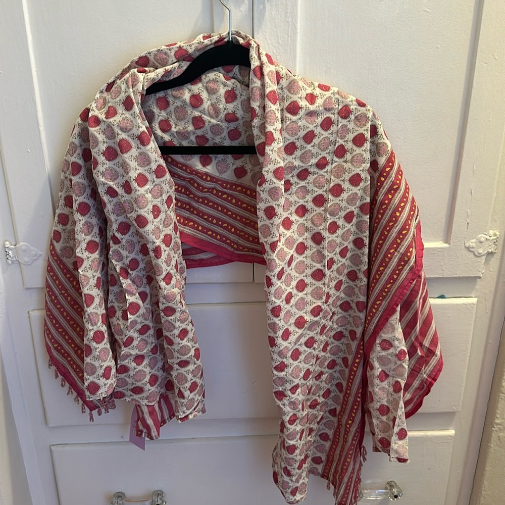 Calypso shawl with beading NEW WITH TAGS